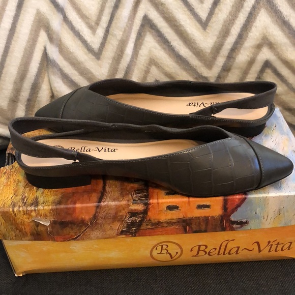 NIB Bella Vita Suede Faux Croc Leather Gray Pointed Toe Slingback Flats 7.5W - Picture 4 of 8